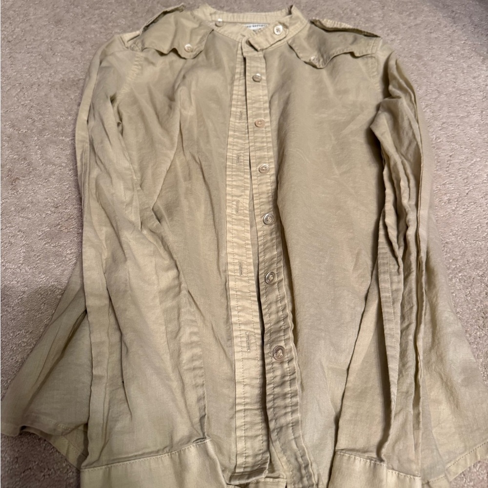 Women’s long sleeved